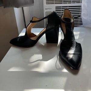 Bettye Muller - Heels - size 9